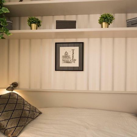 Roma Fontana Di Trevi Apartment Екстериор снимка