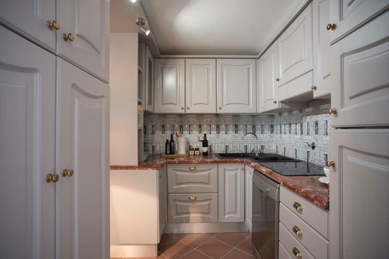 Roma Fontana Di Trevi Apartment Екстериор снимка
